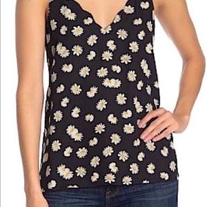🚫SOLD 🚫 Socialite scalloped Black Chiffon Tank top with White and yellow daisys